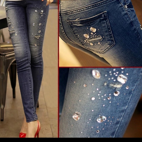 Jeans - Picture 2 of 4